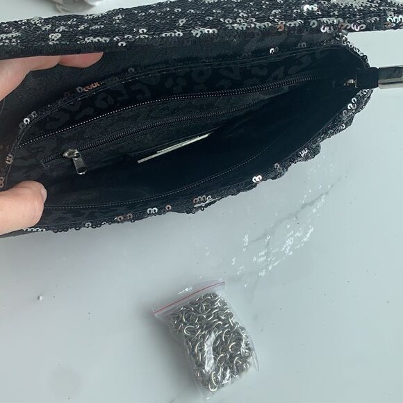 Nordstrom Sequin 2 length Chain Clutch - Picture 4 of 5